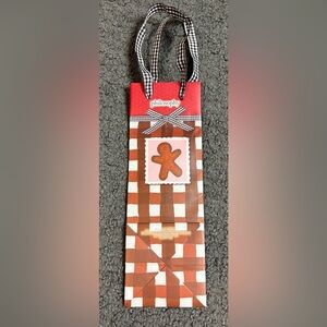 Philosophy Gingerbread Plaid White Brown Gift Bag 3.5”
X 10” x 3.5”